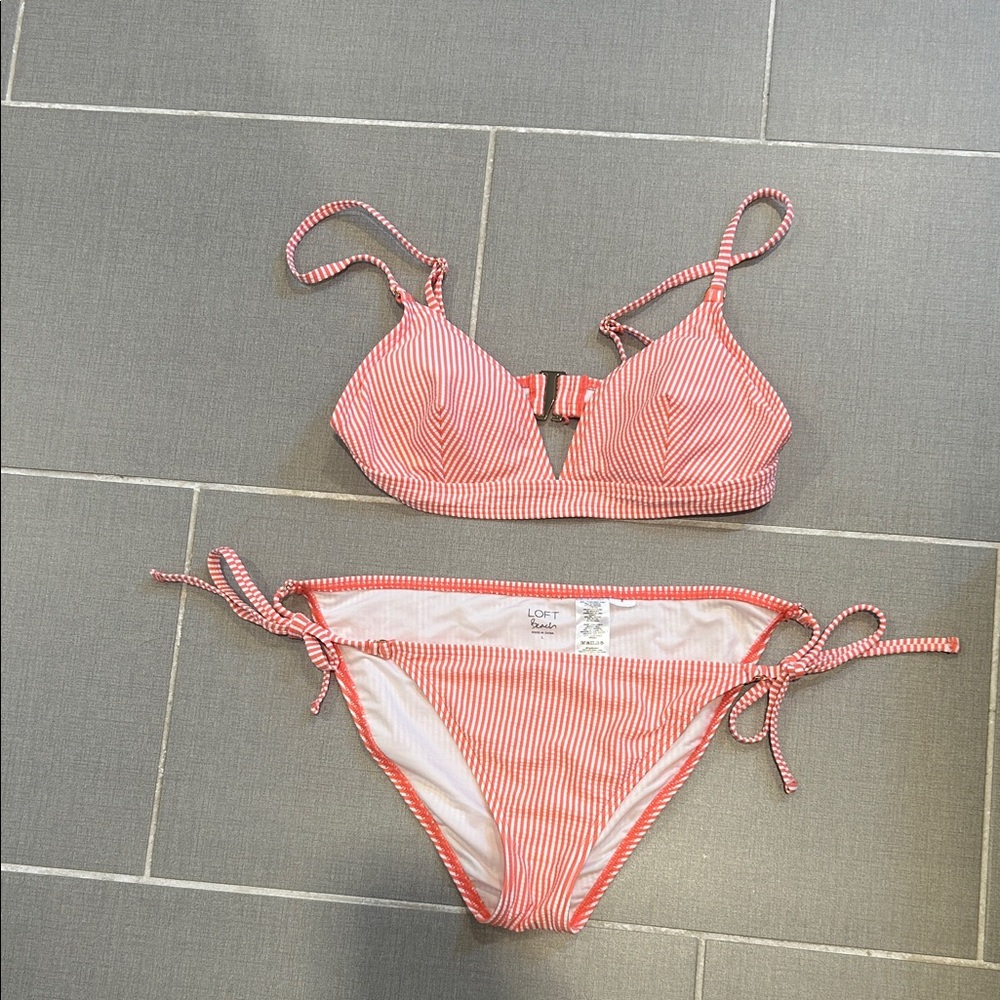 NWOT Loft orange and white seersucker bikini top (M) and bottom (L)